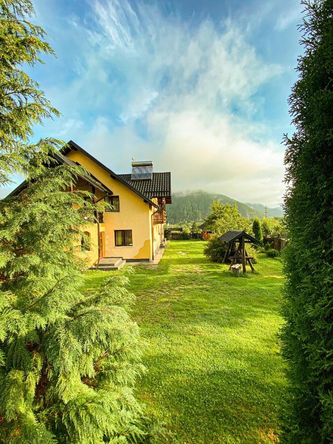 Pensiunea Adam Si Eva Pojorâta Exterior foto